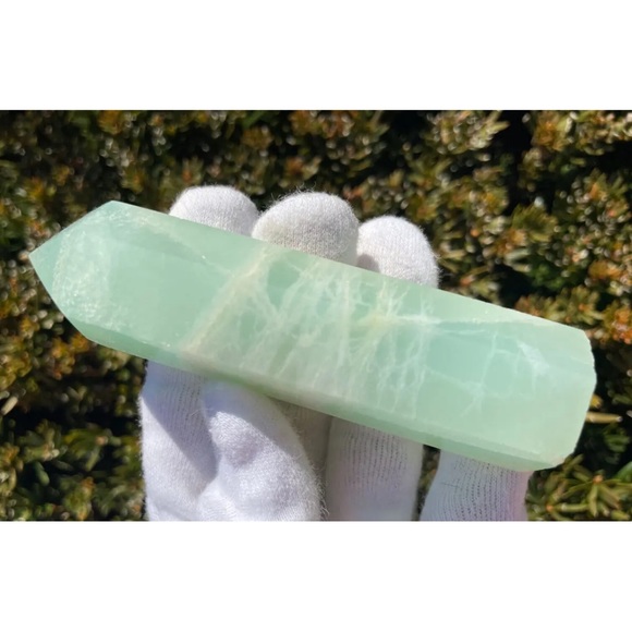 Jewelry - Hemimorphite tower